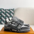 「#3320」 LOUIS VUITTON TRAINER SNEAKERS