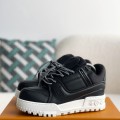 「#3338」 LOUIS VUITTON TRAINER Maxi SNEAKERS