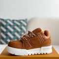「#3339」 LOUIS VUITTON TRAINER SNEAKERS