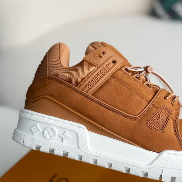 LOUIS VUITTON TRAINER SNEAKERS
