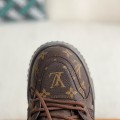 「#3340」 LOUIS VUITTON TRAINER SNEAKERS